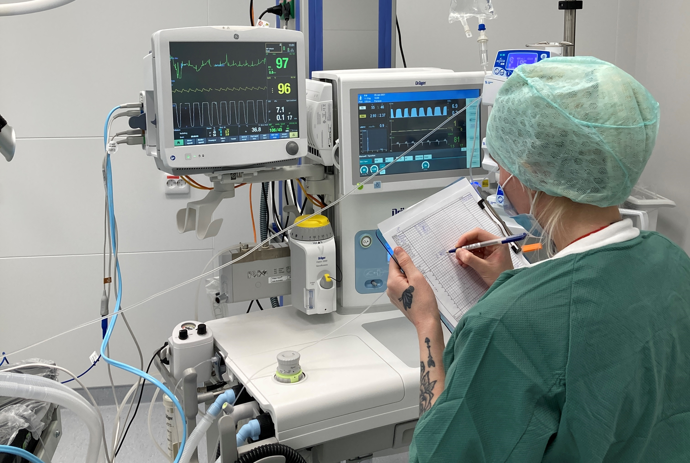 Anestesi, dyrepleier